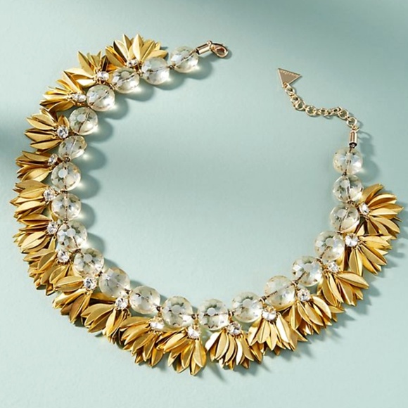 Anthropologie Jewelry - NWT ANTHROPOLOGIE Leontia Gold Leaves Necklace